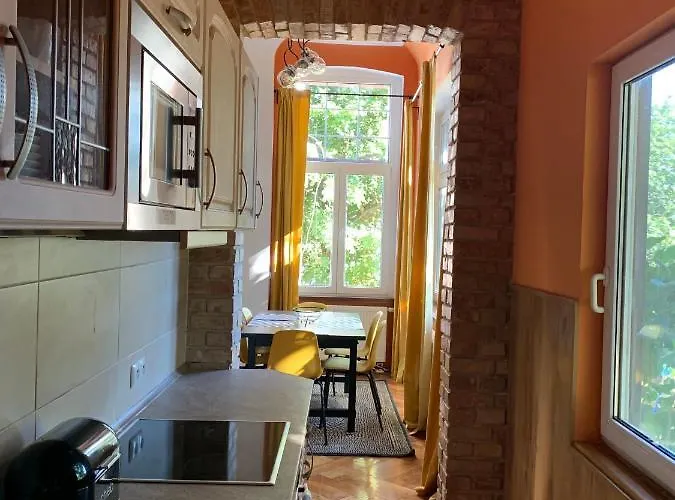 25 Διαμέρισμα *